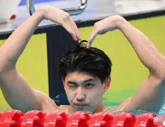 乐鱼体育-包含平稳发力：游泳选手实现突破的词条