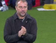 乐鱼-巴萨陷入困境，瓦伦西亚积极备战