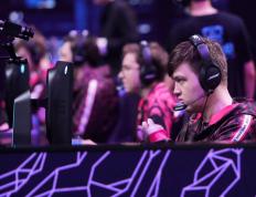 乐鱼体育网站入口-关于LGD爆冷DRX2，Crisp高光表现的信息