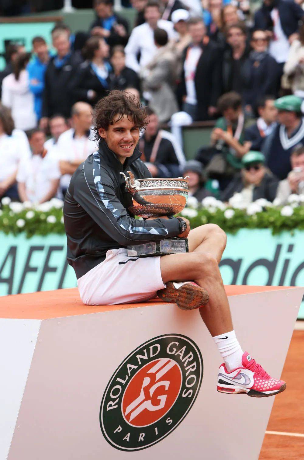 乐鱼-马拉松明星纳达尔将转会的简单介绍