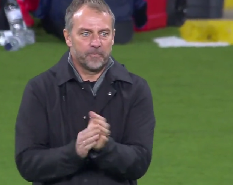 乐鱼-巴萨陷入困境,瓦伦西亚积极备战