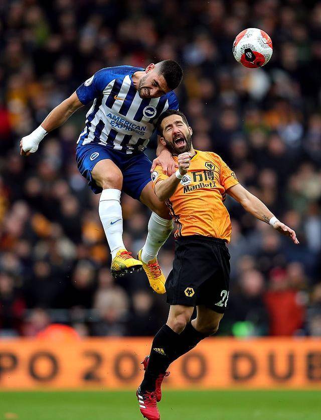 乐鱼-沃特福德客场战平伯恩利,保级压力骤增