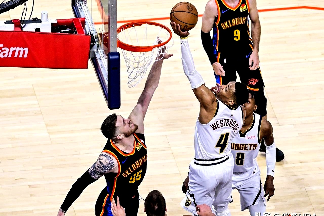 乐鱼体育app-波兰男篮险胜掘金，阿德巴约统治全场的简单介绍